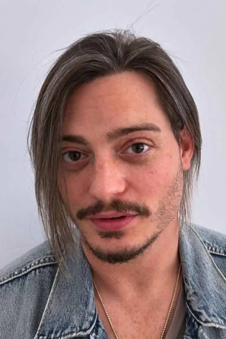Casual Bro Flow with Natural Texture