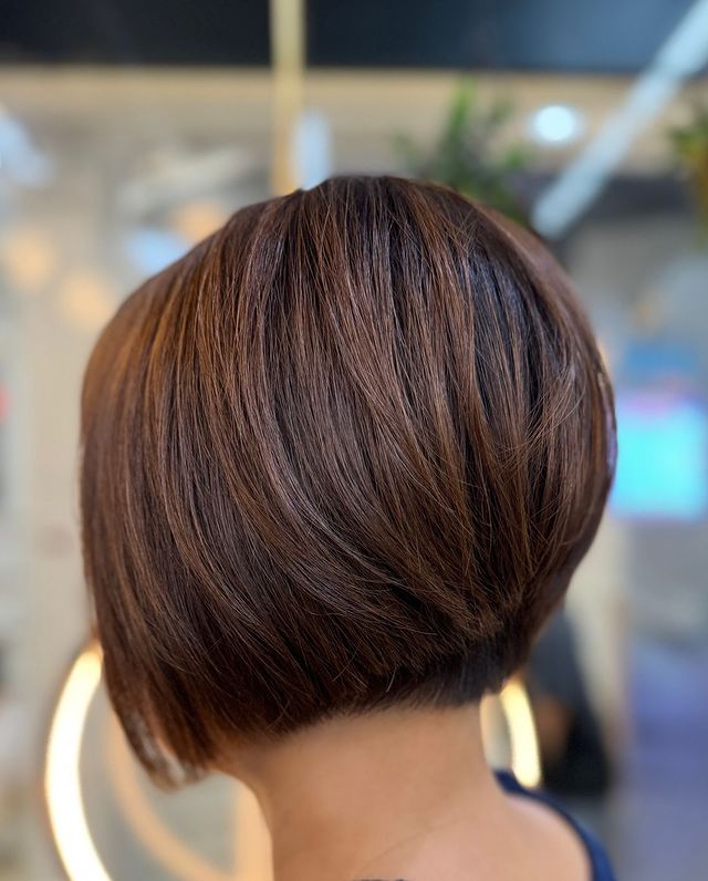 Inverted Stacked Bob