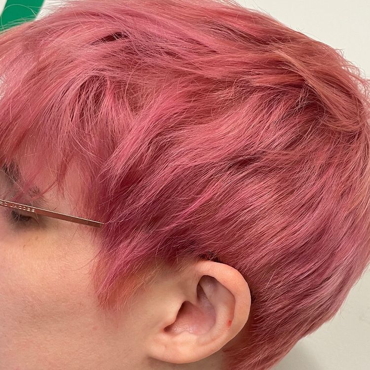 Shattered Layers and Undercut with Pink Highlights