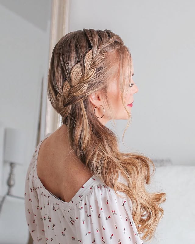 Side French Messy Braid