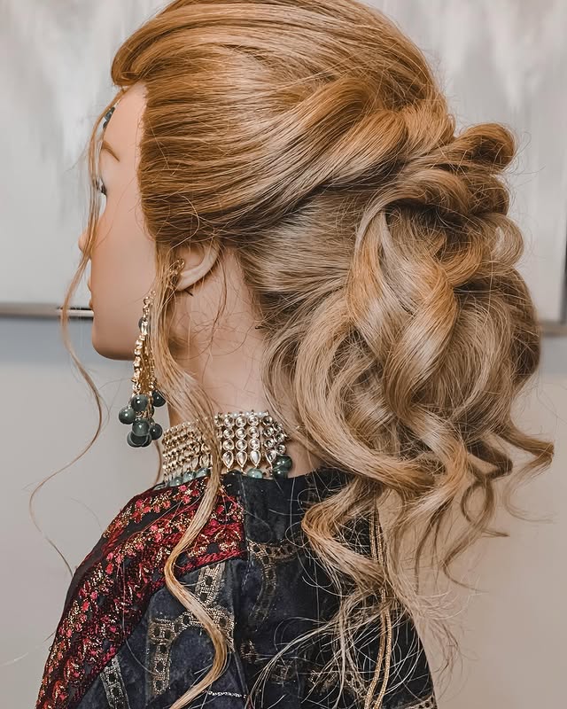 Twisted Low Bun With Soft Waves
